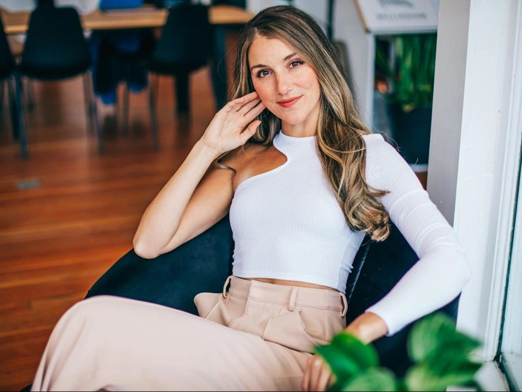 Lea Thompson (Girl Gone Crypto) - People in crypto | IQ.wiki