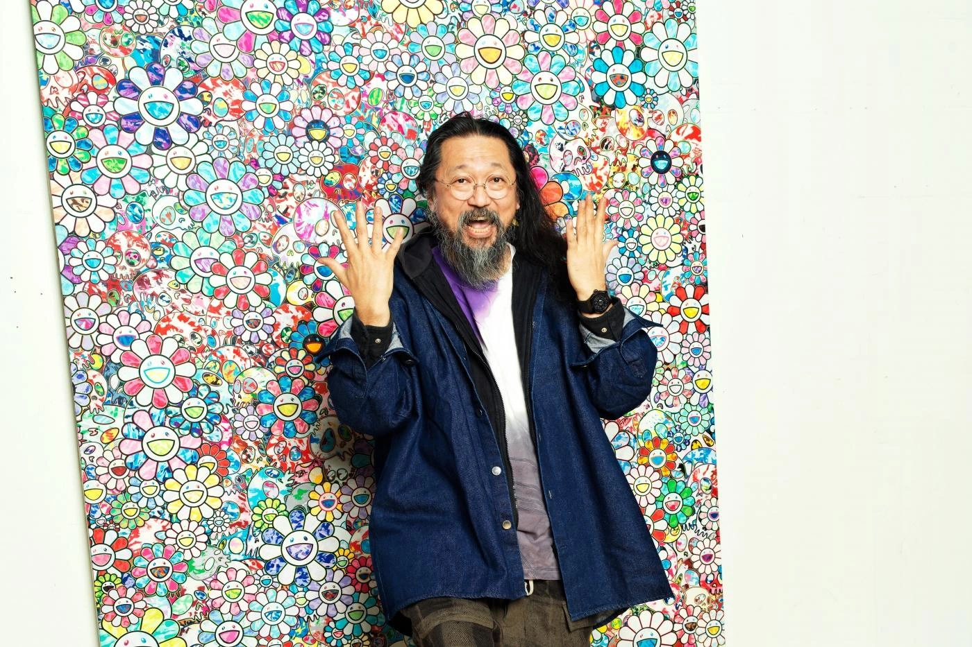 takashi murakami launches first-ever NFT — 108 variations of his signature  flowers